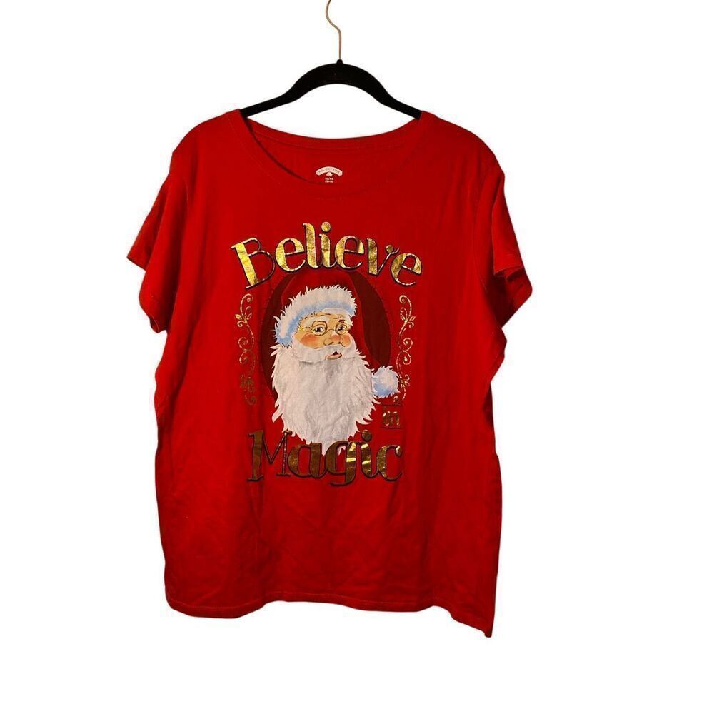 Holiday time women’s red believe in magic short sleeve T-shirt S/XL